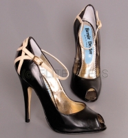 Bernie Dexter Pumps